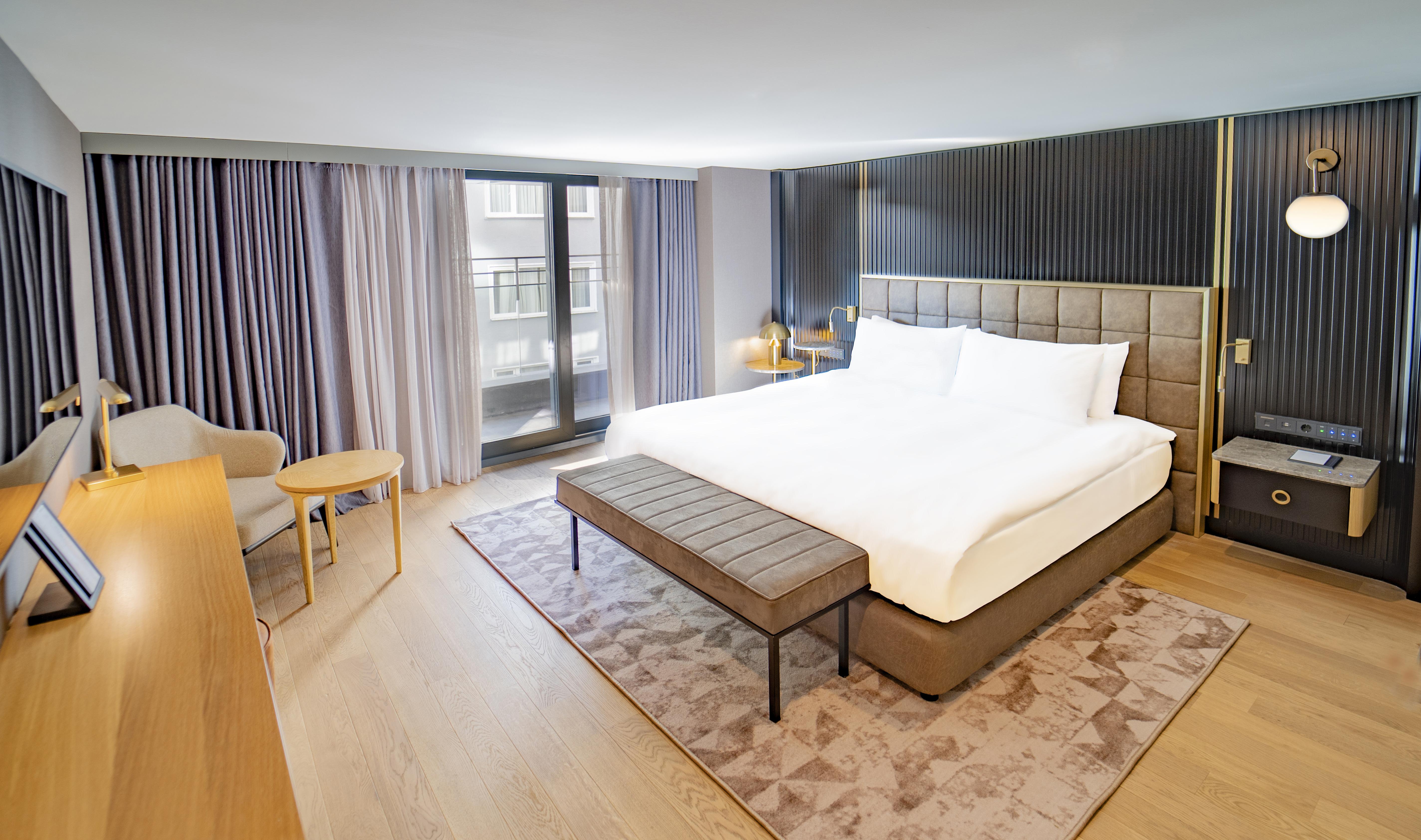Hotel Sofitel Istanbul Taksim Exteriér fotografie A bedroom at the hotel
