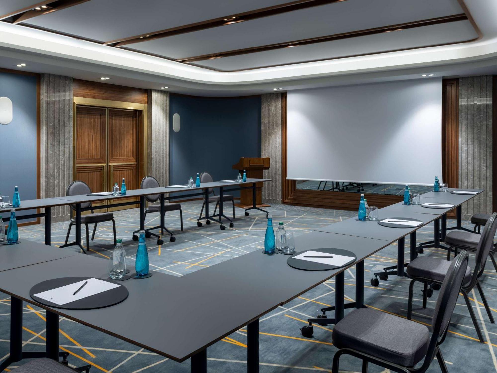 Hotel Sofitel Istanbul Taksim Exteriér fotografie Meeting room